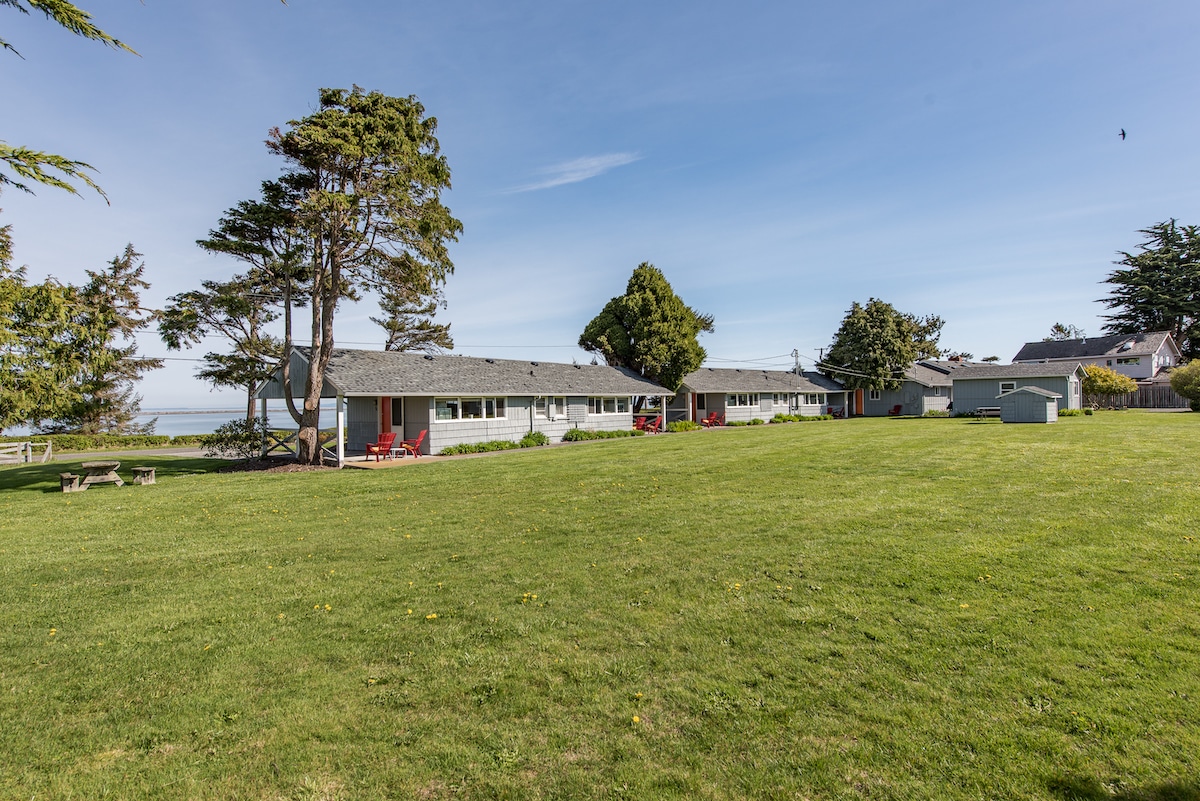 1 BEST TripAdvisor Sequim WA Lodging, Dungeness Cottages